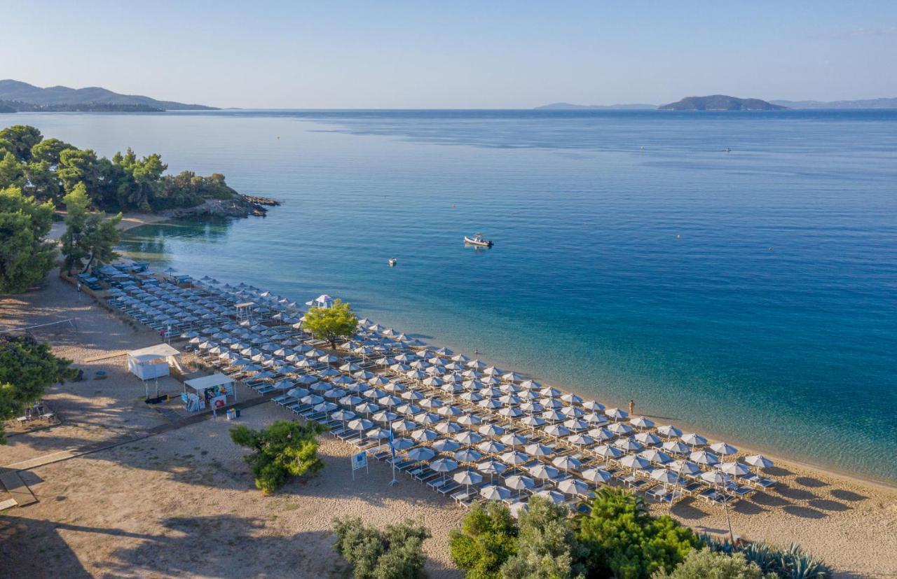 Lagomandra Beach Hotel Exteriör bild